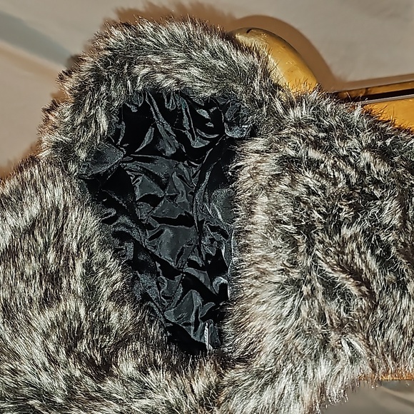 Earth Ragz trapper hat - Picture 7 of 8